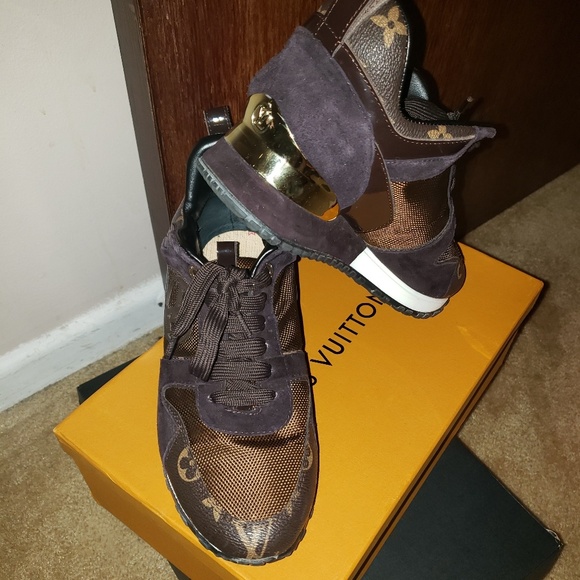 woman shoes - Picture 2 of 2